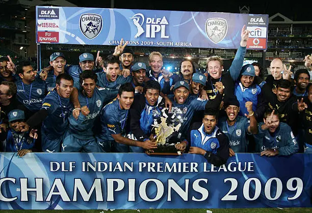 Deccan Chargers team lifts trophy of  second edition