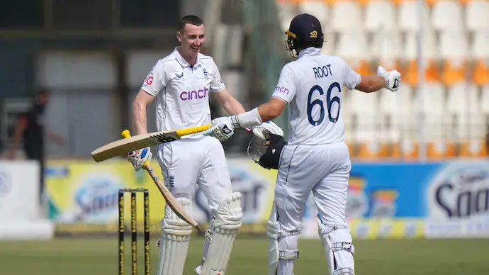 Joe Root & Harry Brook
