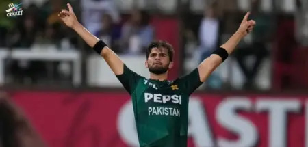 Shaheen Afridi complete 100 wickets in all format