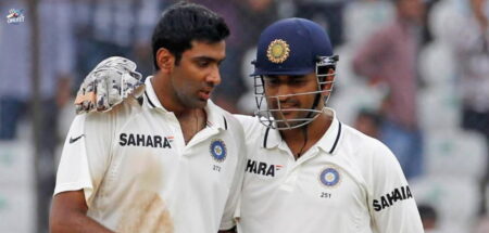 R Ashwin and Ms Dhoni