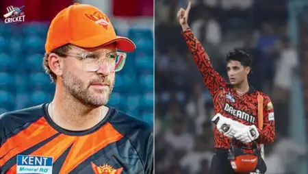 Daniel Vettori and Abhishek Sharma