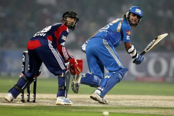 Mumbai Indians – 98 runs vs Delhi Daredevils, IPL 2010