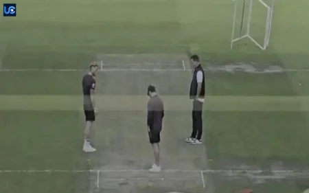 Brendon Mccullum, Ben Stokes Inspect Manchester Wicket Ahead Of The 4th Test Brendon Mccullum, Ben Stokes Inspect Manchester Wicket Ahead
