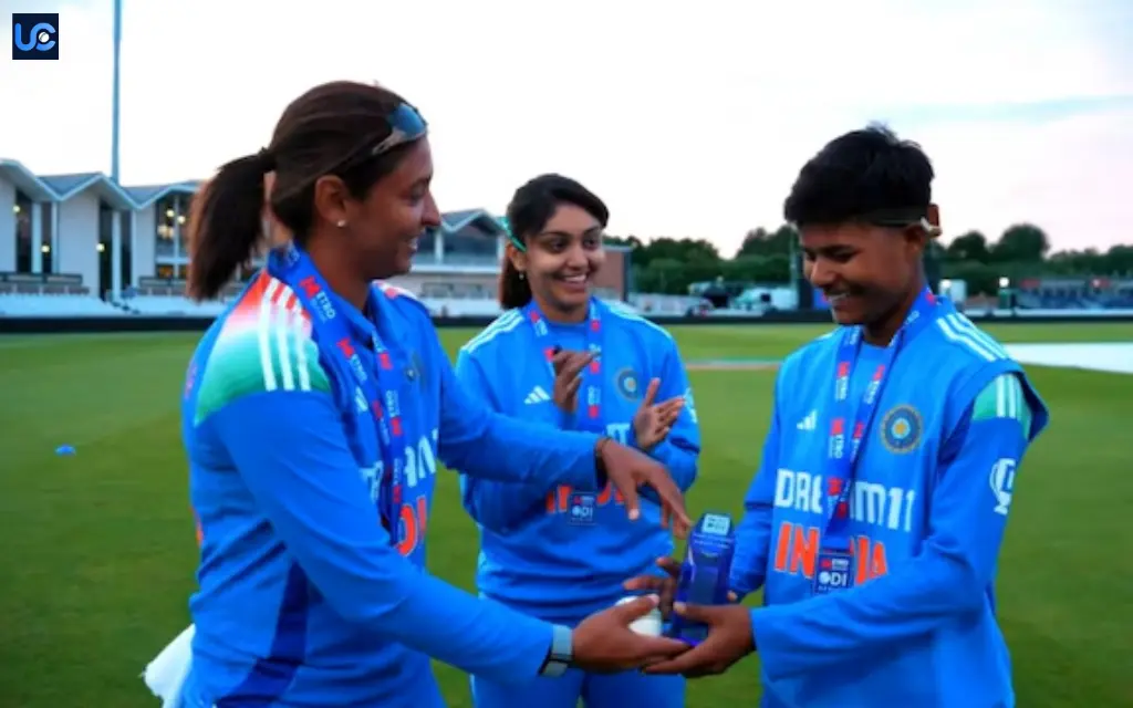 Kranti Gaud Recognized by Harmanpreet Kaur with Shared Player of the Match Award Kranti Gaud Recognized by Harmanpreet Kaur