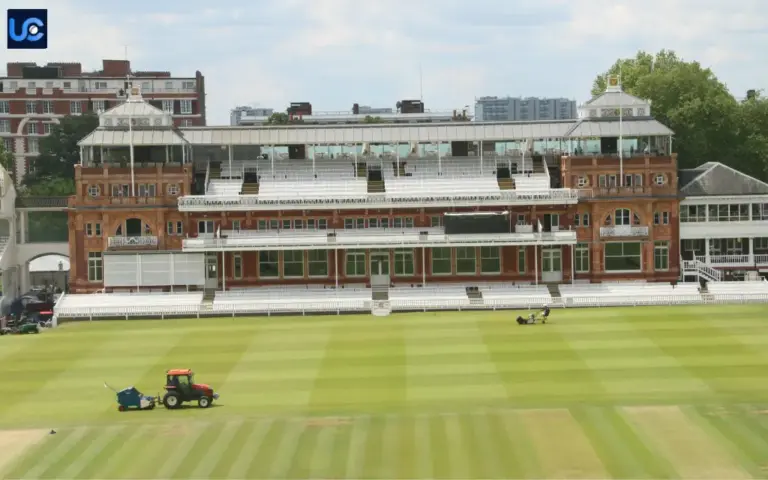 Slope at Lord’s Cricket Ground