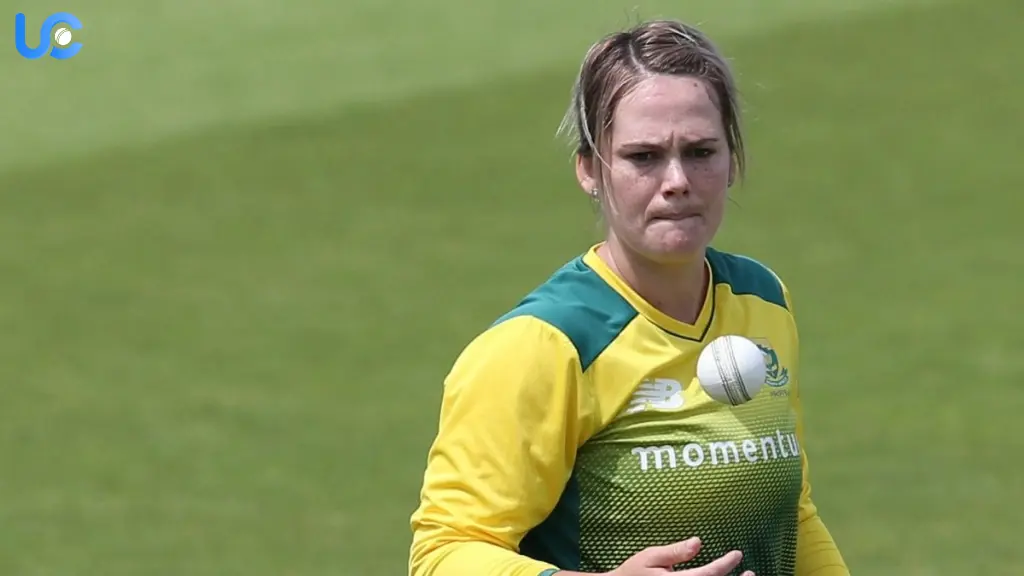 Dane Van Niekerk Comes Out of Retirement