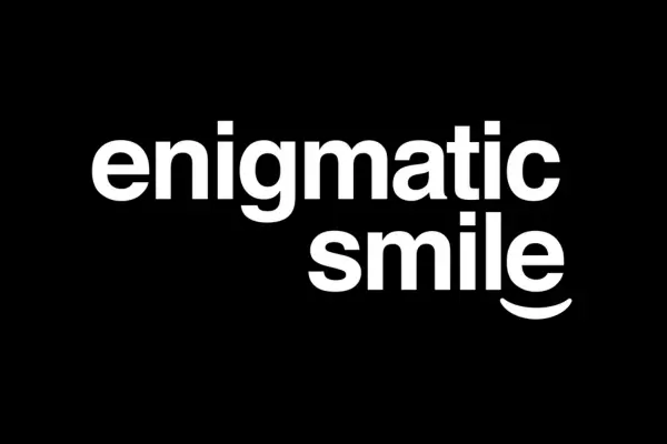 Enigmatic Smile & Rigi