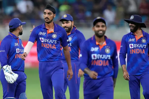 India beat Hong Kong by 40 runs