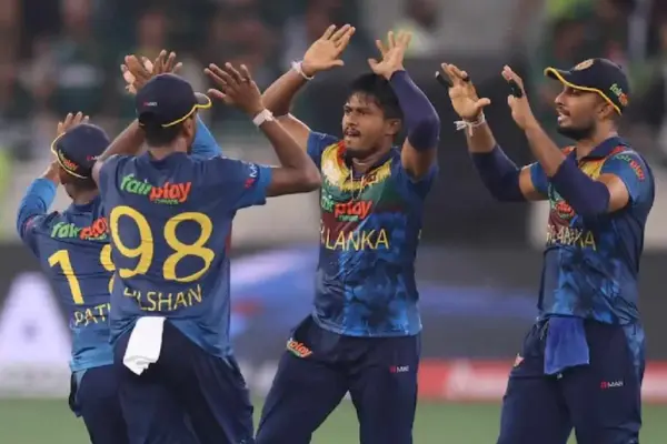 Sri Lanka beat Pakistan by 23 runs