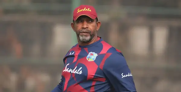Phil Simmons (2004 – 2005)
