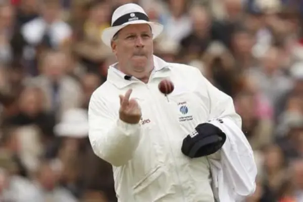 Darrell Hair (Australia)