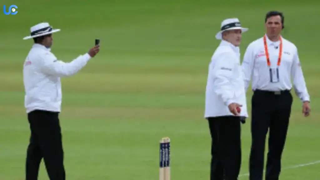 Bad Light Rules in Cricket