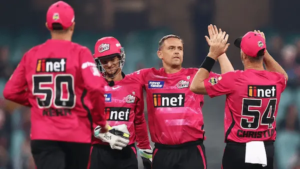 Melbourne Stars - 61 vs Sydney Sixers